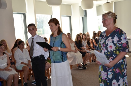 Předávání absolventských vysvědčení - 27.6.2022