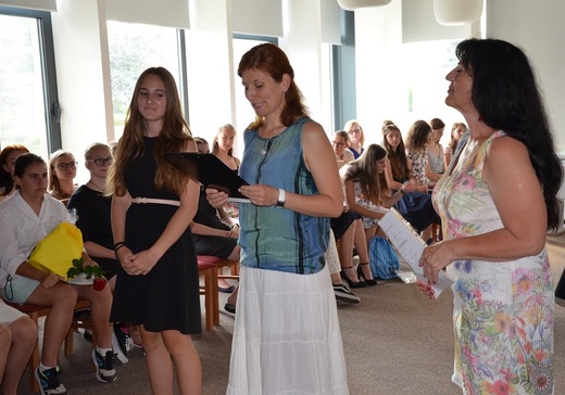Předávání absolventských vysvědčení - 27.6.2022